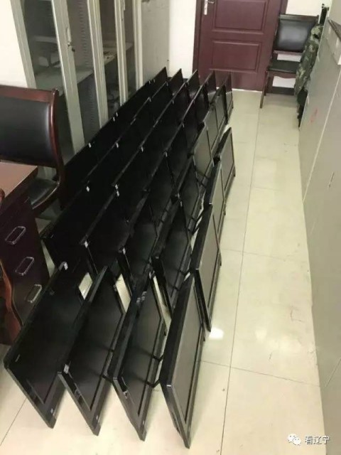 洗完澡想換衣服，電腦竟在直播自己！賓館30多臺電腦被裝監(jiān)控，誰干的？